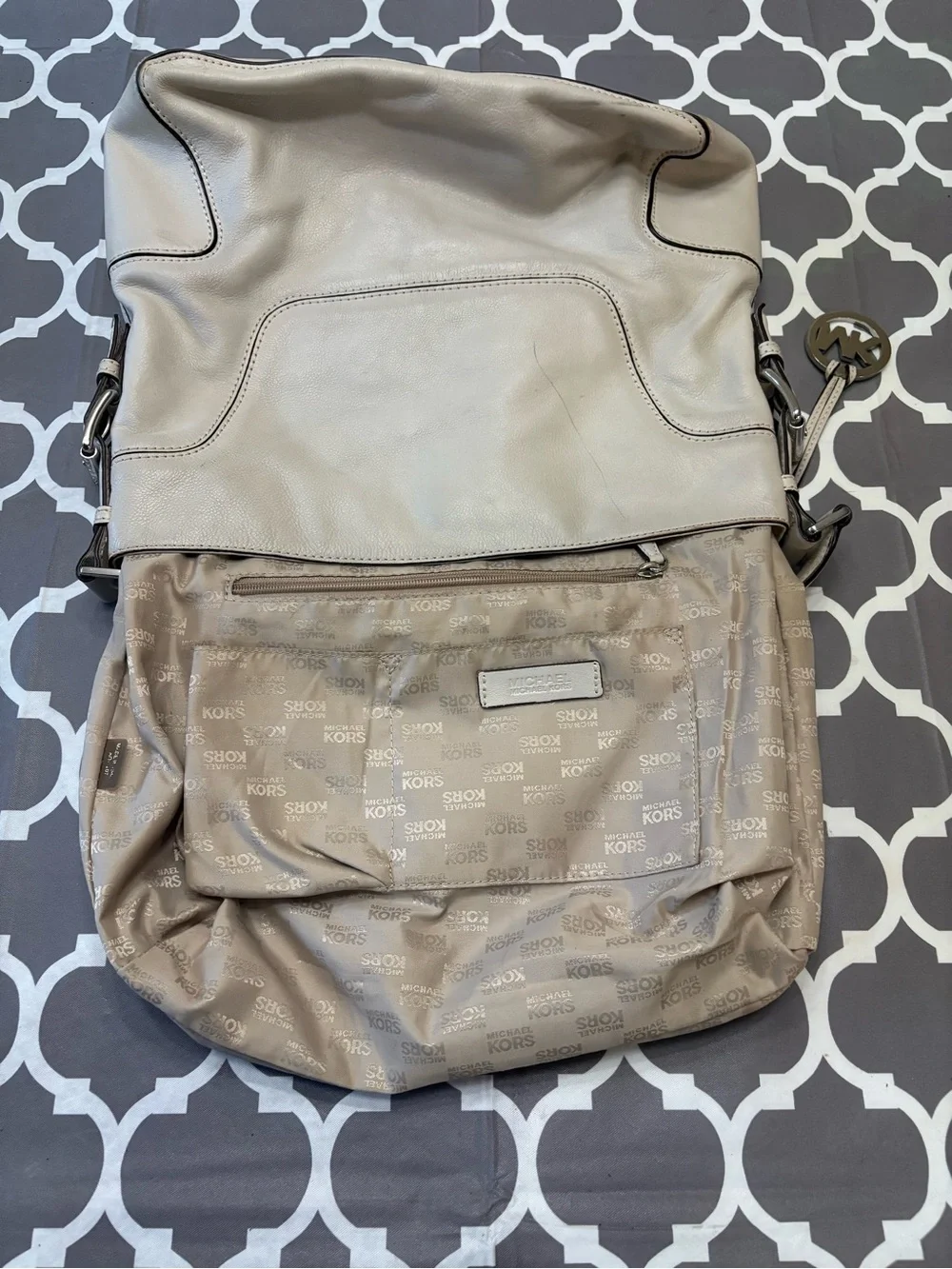 Michael Kors hobo leather bag Purse